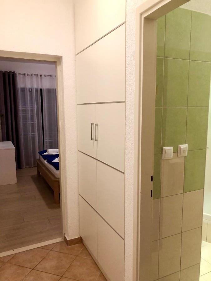 מילנה Hotel B&B Chamberlain מראה חיצוני תמונה
