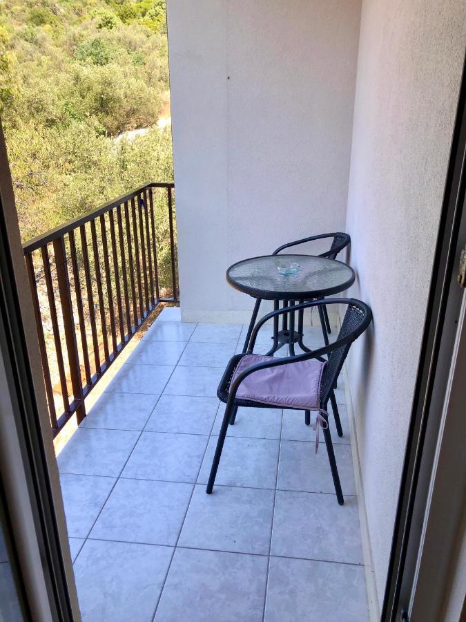 מילנה Hotel B&B Chamberlain מראה חיצוני תמונה