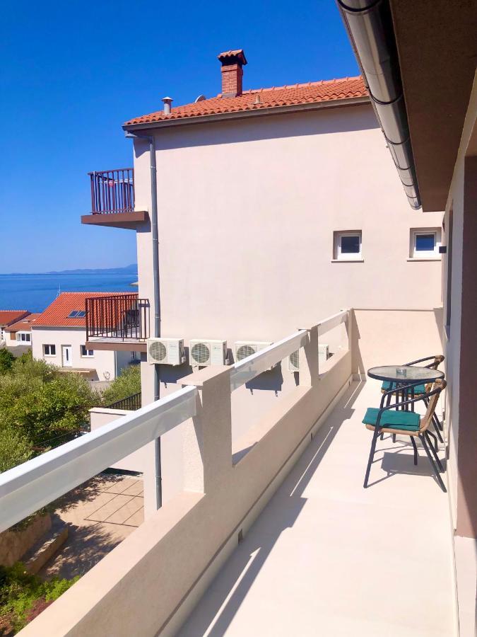 מילנה Hotel B&B Chamberlain מראה חיצוני תמונה