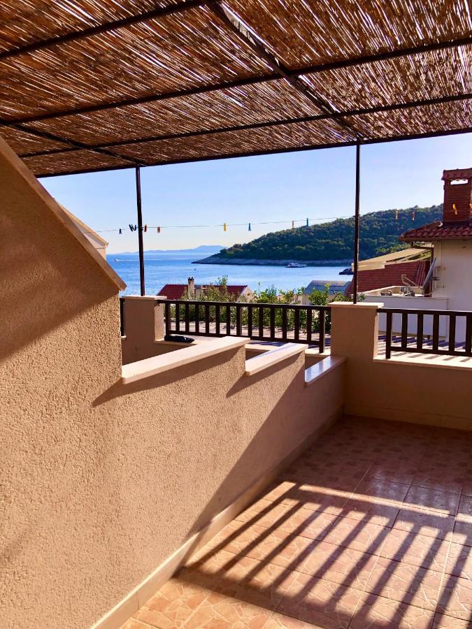 מילנה Hotel B&B Chamberlain מראה חיצוני תמונה