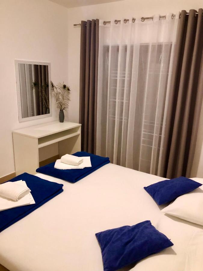 מילנה Hotel B&B Chamberlain מראה חיצוני תמונה
