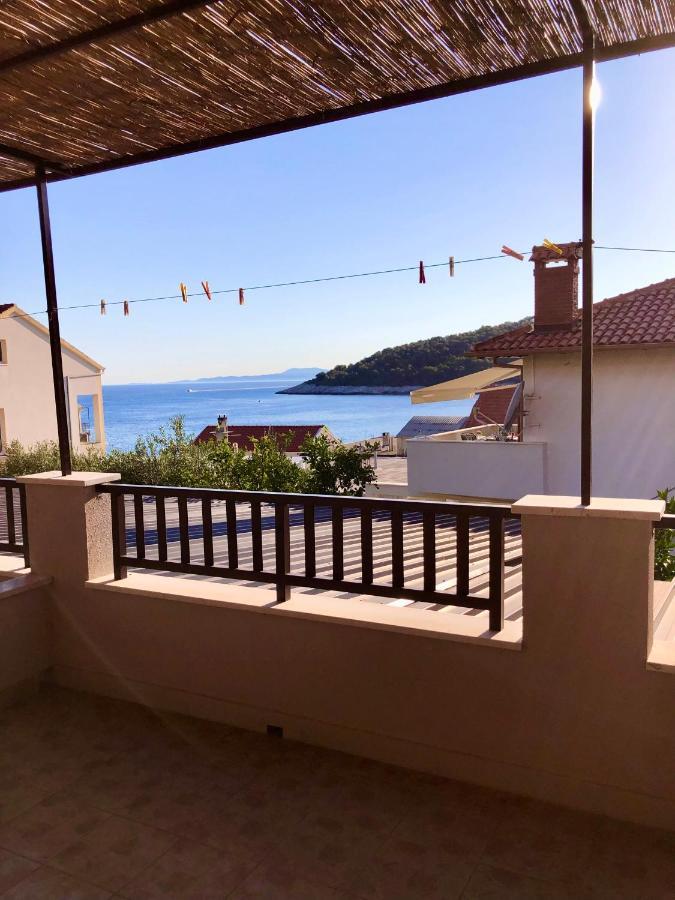 מילנה Hotel B&B Chamberlain מראה חיצוני תמונה