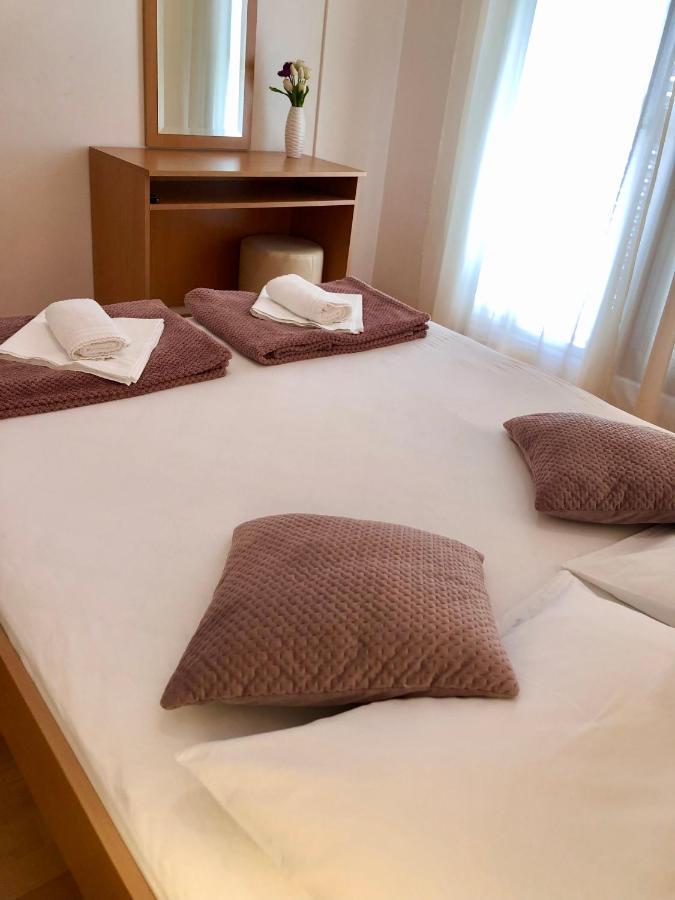 מילנה Hotel B&B Chamberlain מראה חיצוני תמונה
