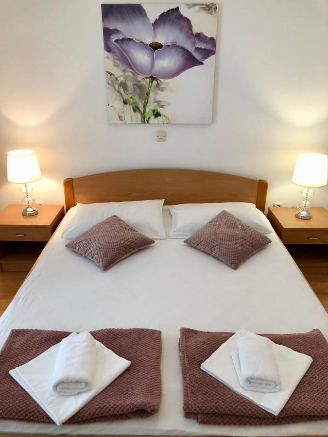 מילנה Hotel B&B Chamberlain מראה חיצוני תמונה