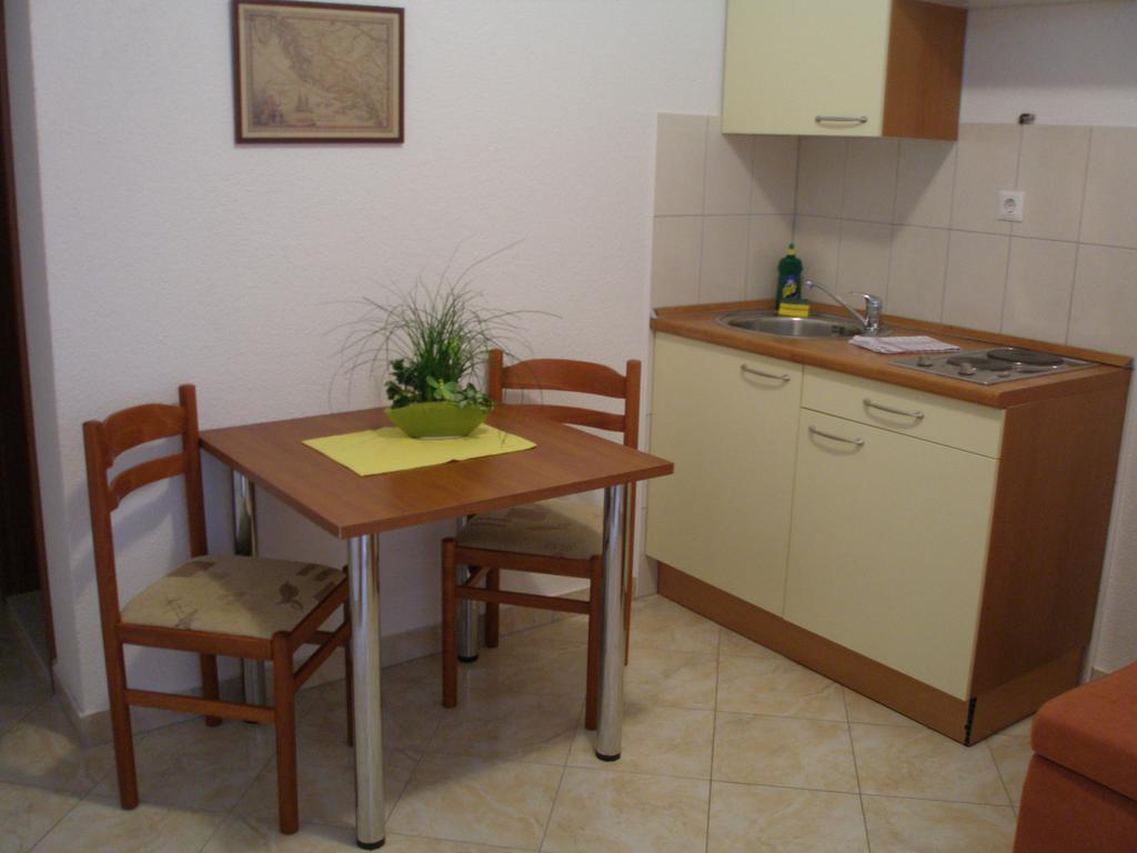 מילנה Hotel B&B Chamberlain חדר תמונה